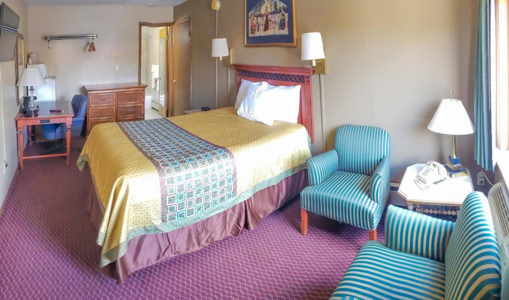 Economy Inn Main image