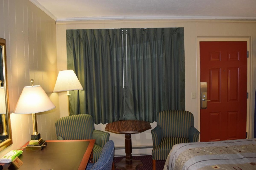 Double Room with Two Double Beds - Non-Smoking