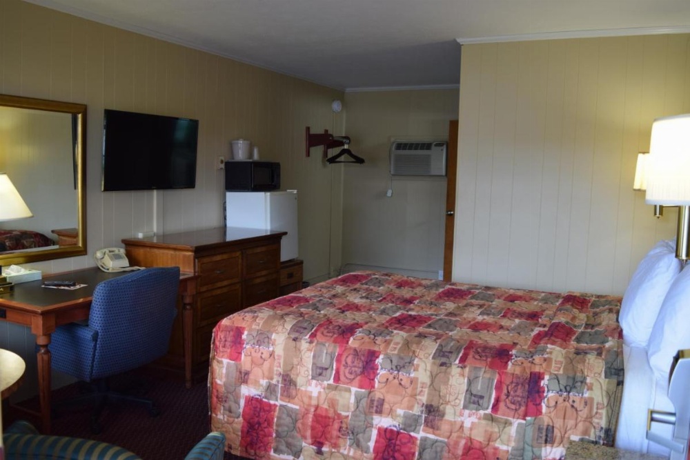 Economy Inn
